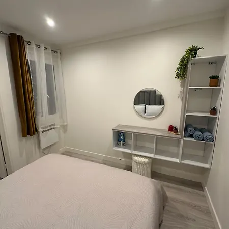 Drancy, Spacieux Apartment Drancy